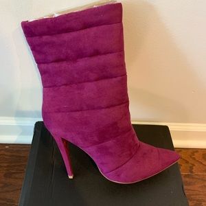 CHRYSES POINTED-TOE BOOTIE